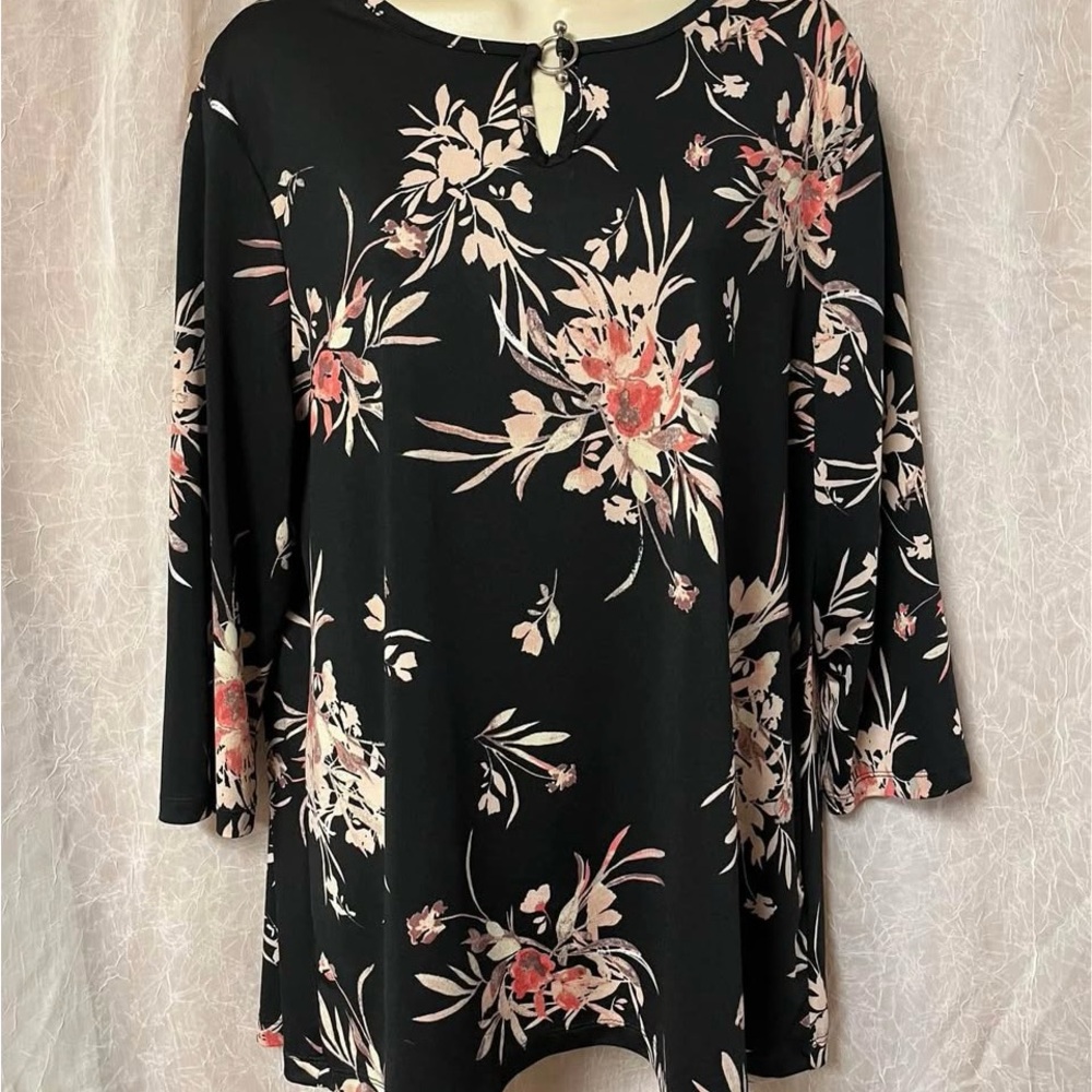 Nue Options Black and Pink 3/4 Sleeve Blouse